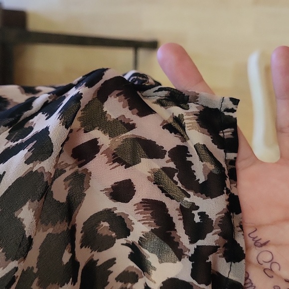 Forever 21 Sheer Mini Shorts Cheeta Print Elastic Waistband - Picture 5 of 9